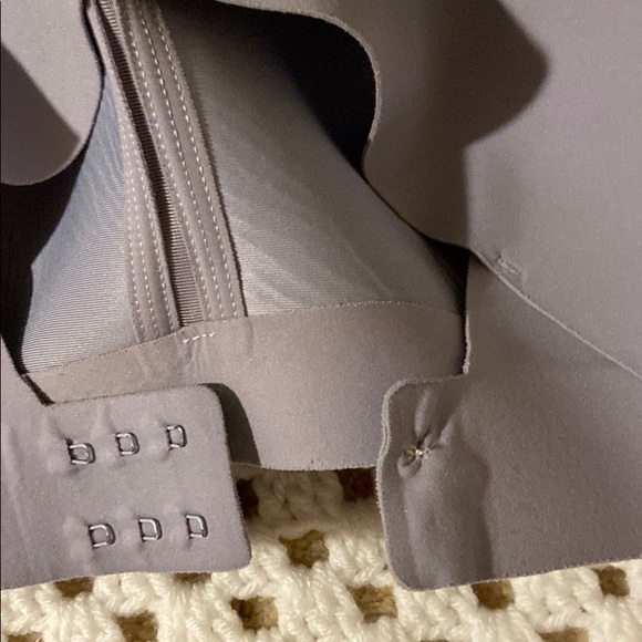 Lululemon enlite bra - Picture 3 of 5